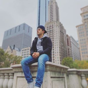 Meet your Posher, Kevin